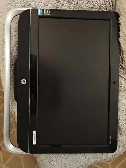 Photo of free Touch screen old but working computer,old windows installed (Earnshaw Bridge PR25) #1