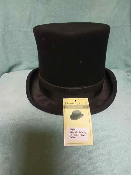 Photo of free Traditional top hat (Black) (Cobham KT11) #1