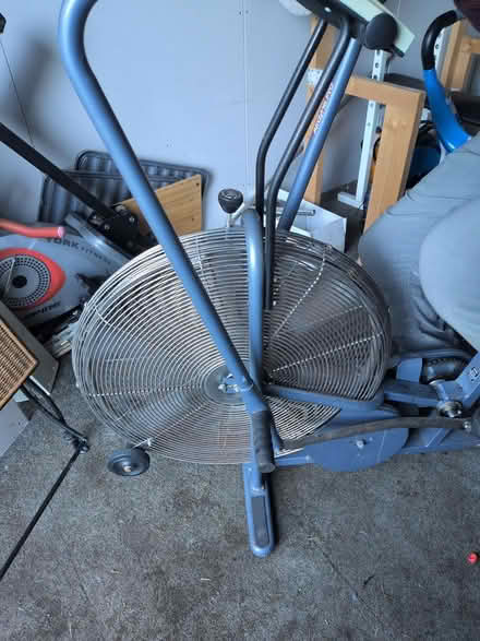 Photo of free Some exercise contraption (Handcross) #1