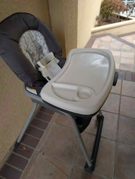 Photo of free High Chair (Palomares Hills) #1