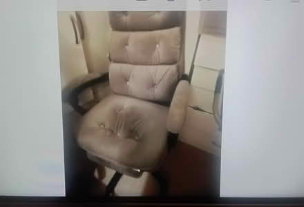 Photo of free Good quality items (Chesterfield S40) #4