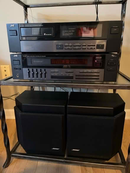 Photo of free Stereo / CD Player / Speakers (North Shore / below Troy Hill) #1