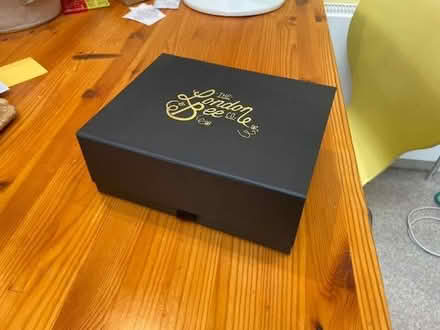 Photo of free London Bee Candle & Honey Gift Set (Teddington TW11) #2