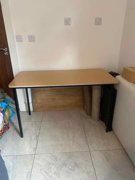 Photo of free Office Desk (Appoegreen Petrol Station) #2