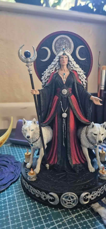 Photo of free Witch & goddess models (Coptleigh DH5) #1