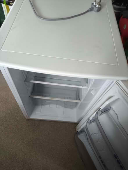 Photo of free Free standing fridge (Chigwell IG7) #2