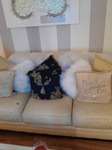 Photo of free 3&2 all leather sofas (Airdrie) #3