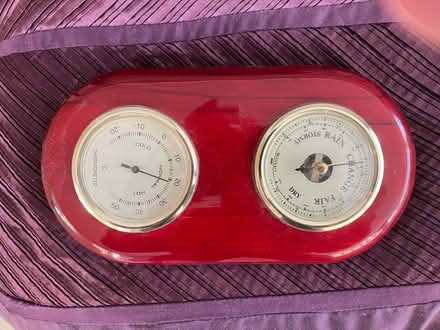 Photo of free Classic temperature and Humidity Wall Mount (Wivenhoe CO7) #1