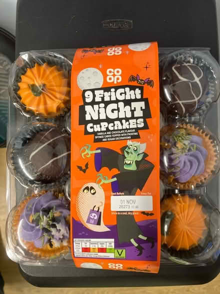 Photo of free Halloween cupcakes, unopened (Apley TF1) #1