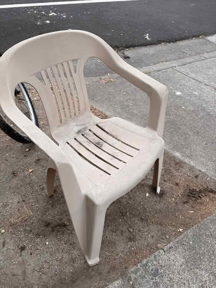 Photo of free Plastic patio chair (Sunnyvale (Wolfe)) #1