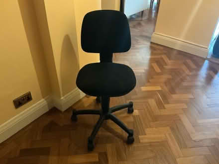 Photo of free Typist’s chair (High St Ken W14) #1