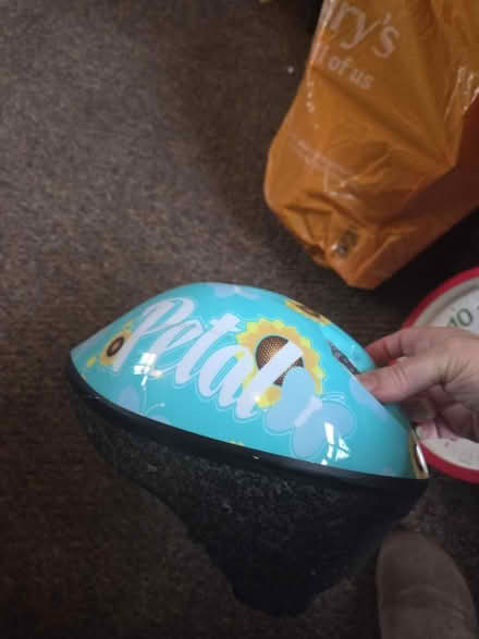 Photo of free Child's bicycle helmet (Hyde SK14) #1