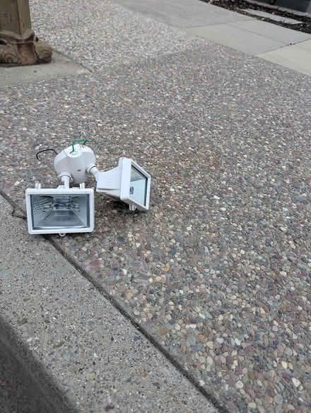 Photo of free Outdoor flood lights (South San Jose) #3