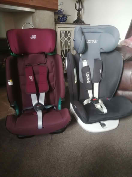 Photo of free child carseats (Waterloo WA6) #1