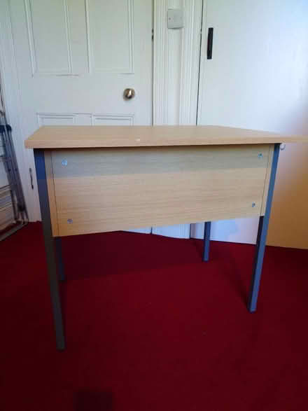 Photo of free Small office desk in good condition. (Bonnington EH6) #4