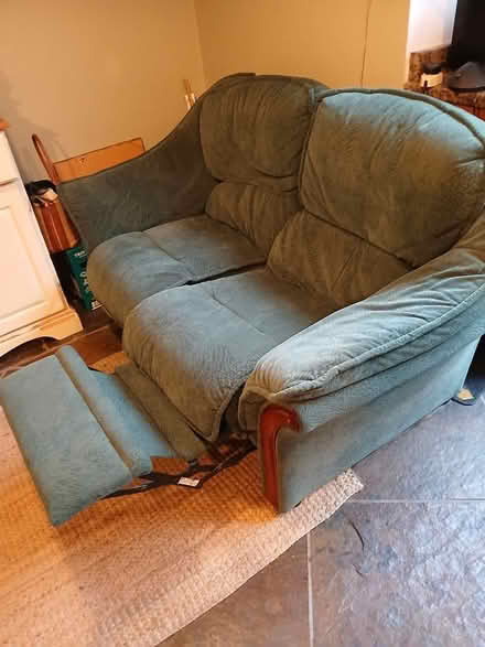 Photo of free sofa with built in footstool (New Street, Ludlow SY8) #1