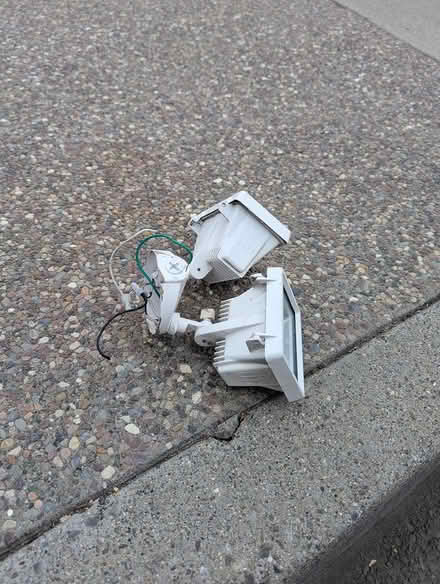 Photo of free Outdoor flood lights (South San Jose) #2