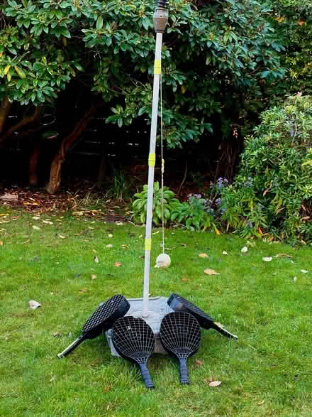 Photo of free Swing ball set (EH4 Craigleith) #1
