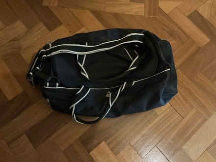Photo of free Black Holdall (High St Ken W14) #1