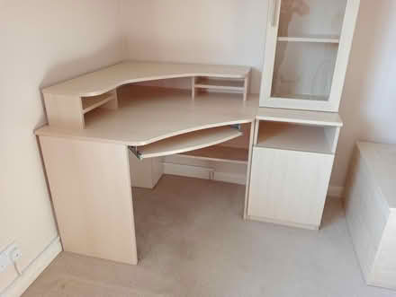 Photo of free Corner Desk unit (Kidlington OX5) #2