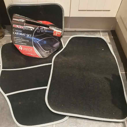 Photo of free Car mats + other car items (Shepherds Bush W12) #1