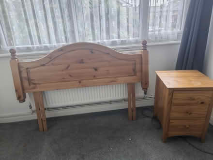 Photo of free Headboard and bedside cabinets (hornchurch) #1