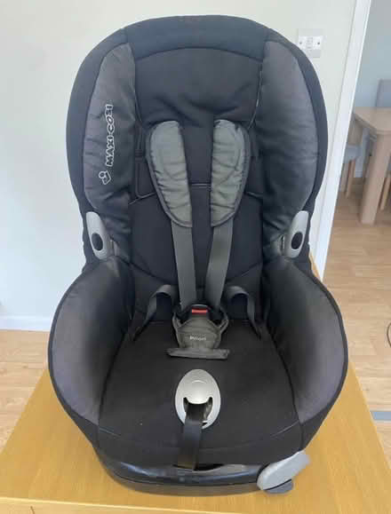 Photo of free Maxi Cosy car seat and booster seat (West Buckland) #1