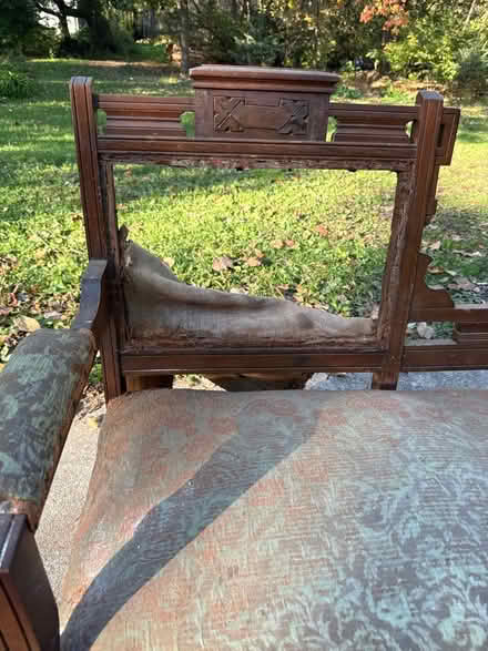 Photo of free Antique bench seat (Near McFarland) #2