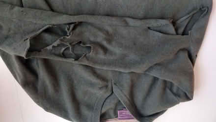 Photo of free Green cashmere jumper for fabric (Woodford E18) #3