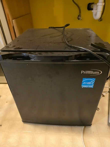 Photo of free Mini Fridge (Wallingford) #2