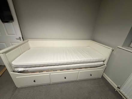 Photo of free Ikea Hemnes Day Bed (Eastwoood SS9) #1