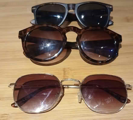 Photo of free 3 pairs of sunglasses (Bilton HG1) #1