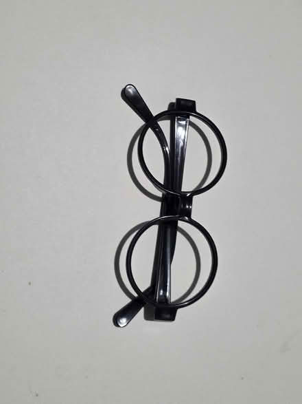 Photo of free Harry Potter glasses (K2K2N7) #1