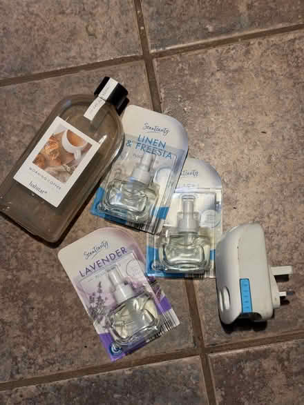 Photo of free Home scent stuff (Sanderstead CR2) #1
