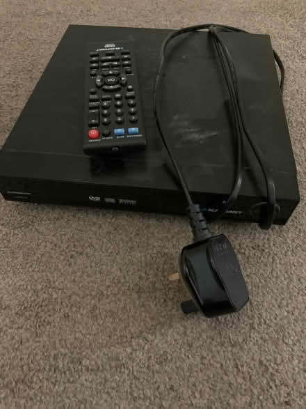 Photo of free DVD player (Bloomfield BA2) #1