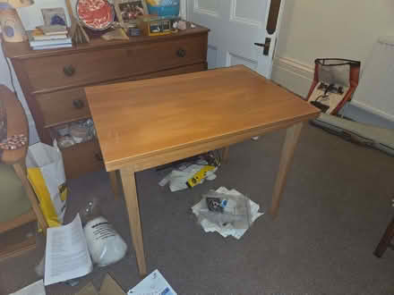 Photo of free Table (Kemptown BN2) #1
