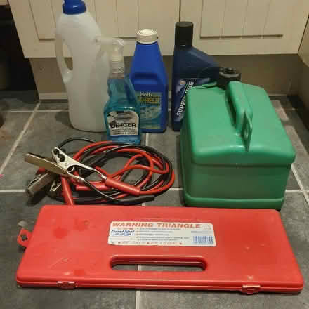 Photo of free Car mats + other car items (Shepherds Bush W12) #2