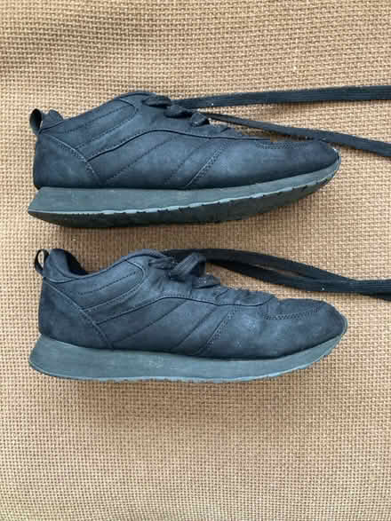 Photo of free Black trainers size 3/4 (SW16 Norbury, Green Lane) #2