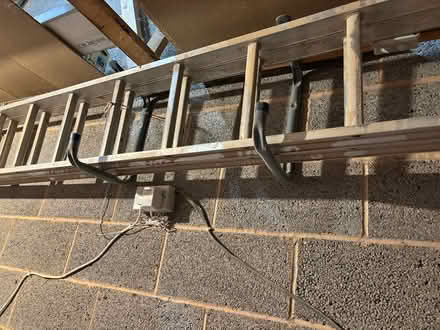 Photo of free Extending ladders (Swadlincote) #1