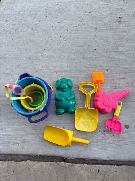 Photo of free Sand toys for kids (Morton Taylor & joy rd) #1