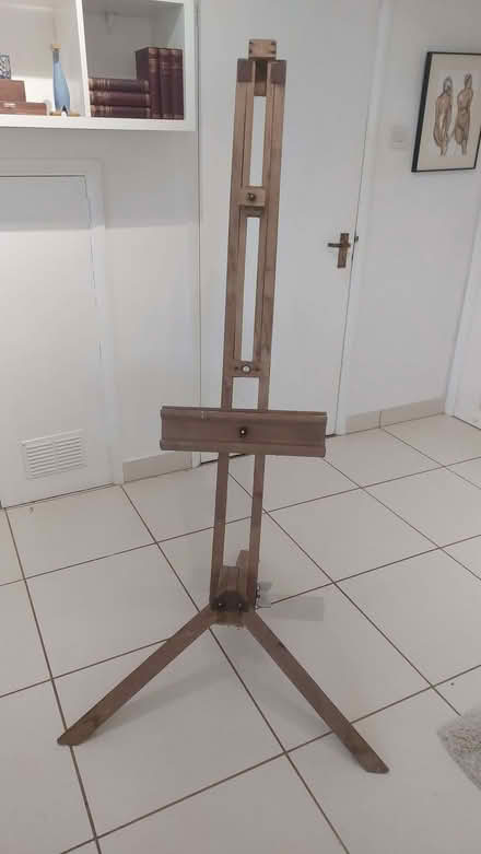 Photo of free Artists easel (Wootton OX1) #1