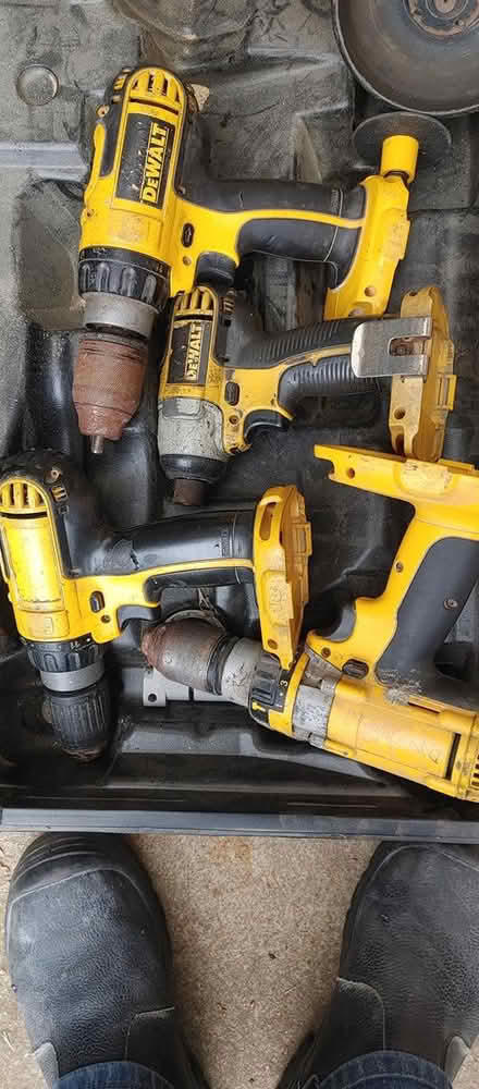 Photo of free OLD Dewalt battery tools (Somerton Park SA 5044) #4