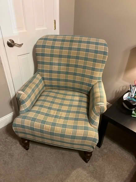 Photo of free Large arm chair (Marshall Heights) #1