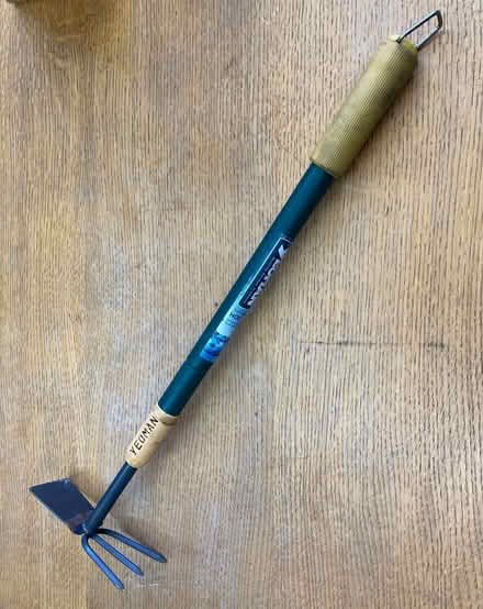 Photo of free Telescopic hoe (Walton Manor OX2) #1