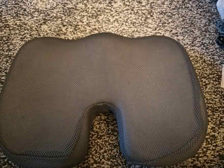 Photo of free support cushion (Herdings S14) #1