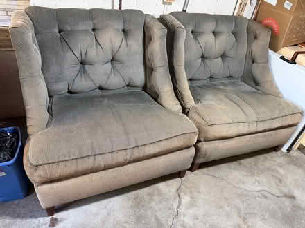 Photo of free Big matching chairs (Skokie / Evanston) #1