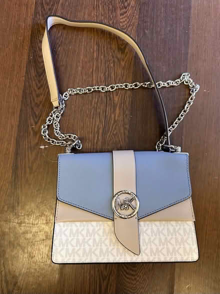 Photo of free Michael Kors purses (Thurmont) #1