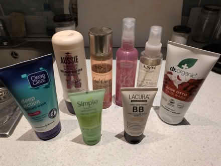 Photo of free Selection of hair and beauty products (Earlsdon CV5) #1