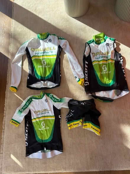 Photo of free Ladies Cycling gear (Rathgar Dublin 6) #1