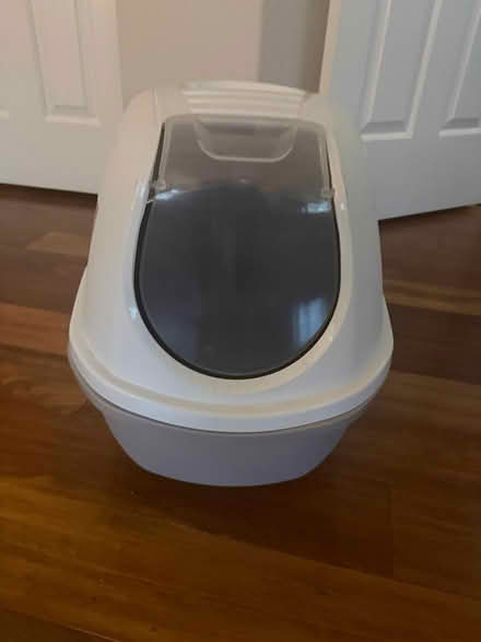 Photo of free Barely Used Cat Litter Box (San jose) #3